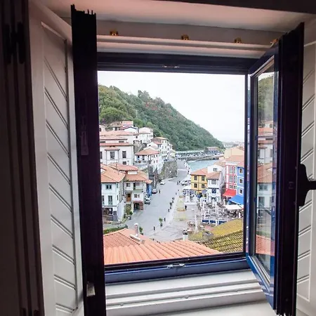 Beautiful House At The Seaside Cudillero