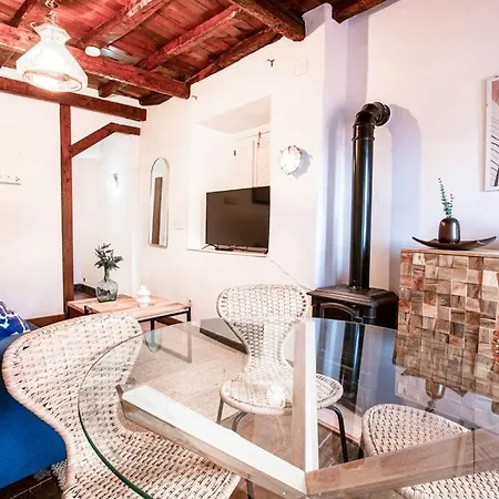 Beautiful House At The Seaside *